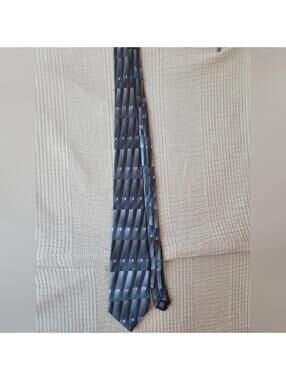 Arrow Black and Gray 100% Imported Silk Contemporary Tie